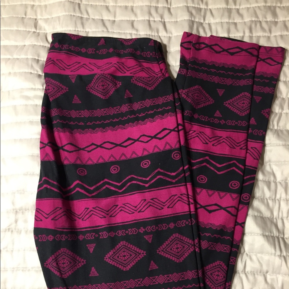 SOLD Lularoe OS Striped Leggings-EUC